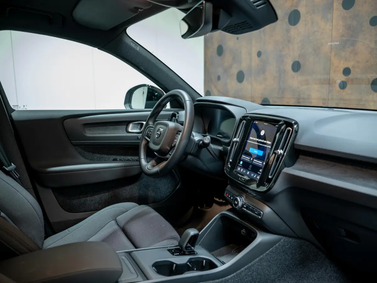 Single Motor Ext. Range Plus Bl. Ed. Europa 82 kWh | Pano | 360° | Carplay | Winterpakket | Keyless |