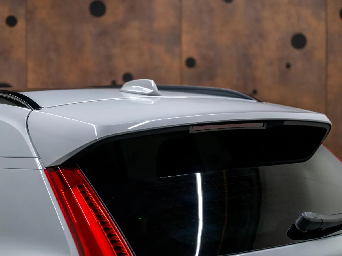 Single Motor Ext. Range Plus Bl. Ed. Europa 82 kWh | Pano | 360° | Carplay | Winterpakket | Keyless |