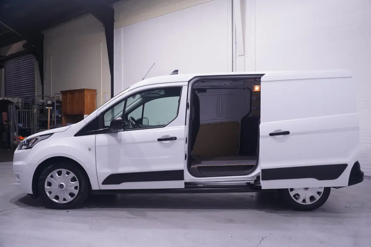 1.5 TDCi 100 pk L2 Trend Navi, NAP, 2x Schuifdeur Airco, Laadruimte Pakket, PDC achter, 1e Eigenaar