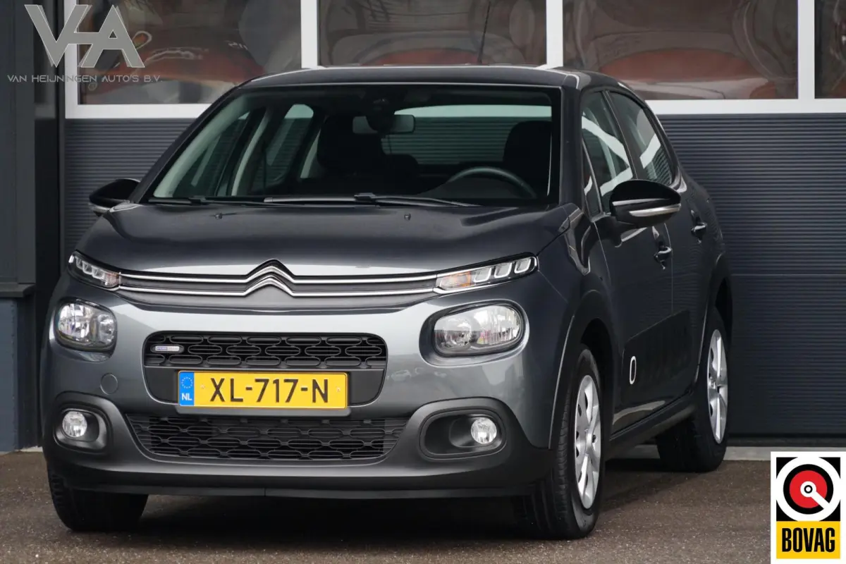 1.2 PureTech Feel, NL, CarPlay, PDC, clima, dis. v.v.