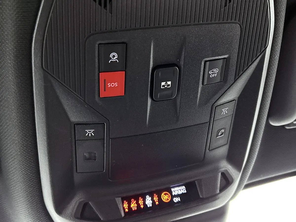 1.6 GT Exclusive Plug-In Hybrid 240 | Elektrisch Verstelbare Voorstoelen | Lederen Bekleding | Stoel/Stuurverwarming | Panoramisch Schuif/Kantel Dak | Handsfree Kofferklep |