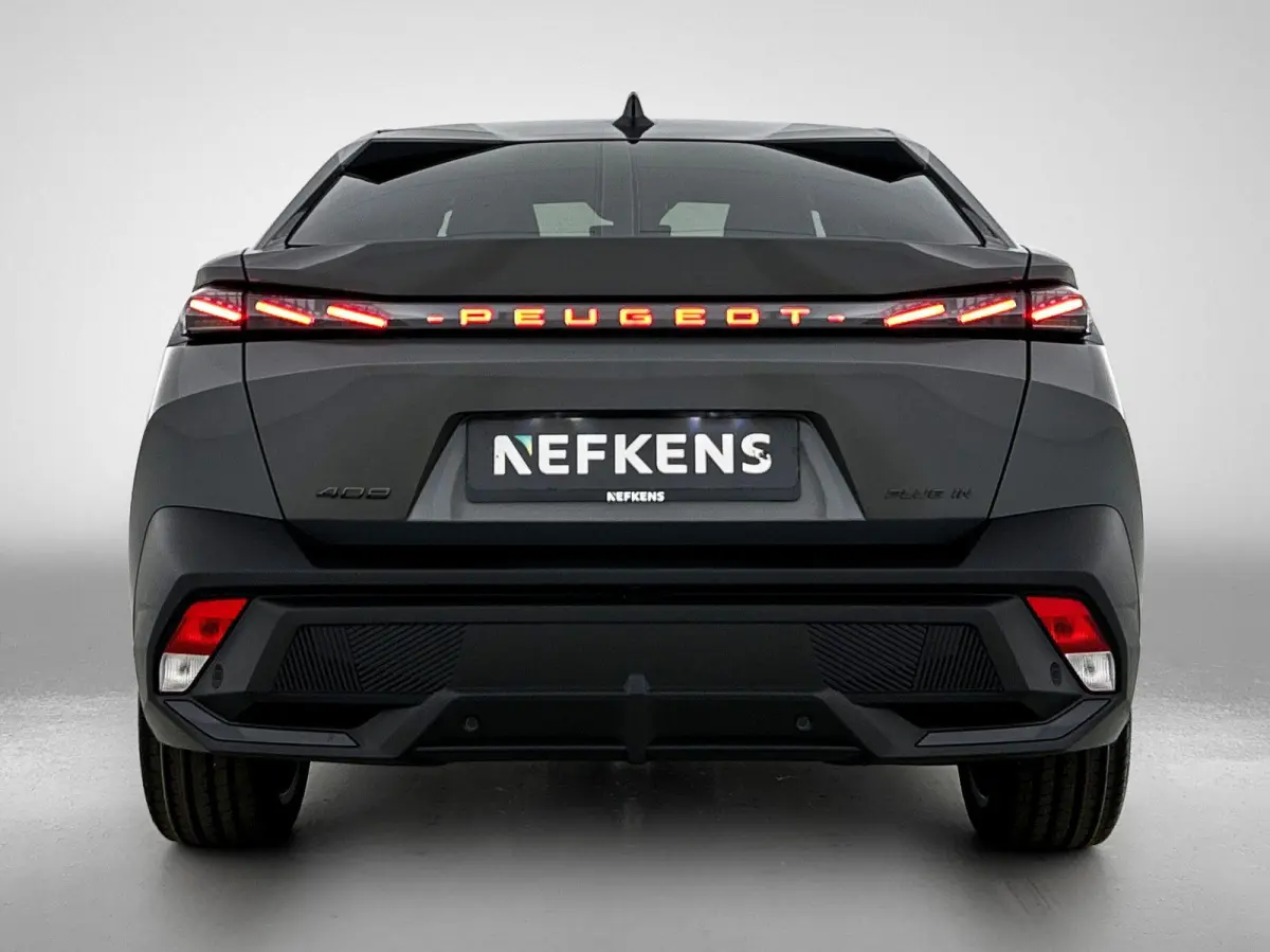 1.6 GT Exclusive Plug-In Hybrid 240 | Elektrisch Verstelbare Voorstoelen | Lederen Bekleding | Stoel/Stuurverwarming | Panoramisch Schuif/Kantel Dak | Handsfree Kofferklep |