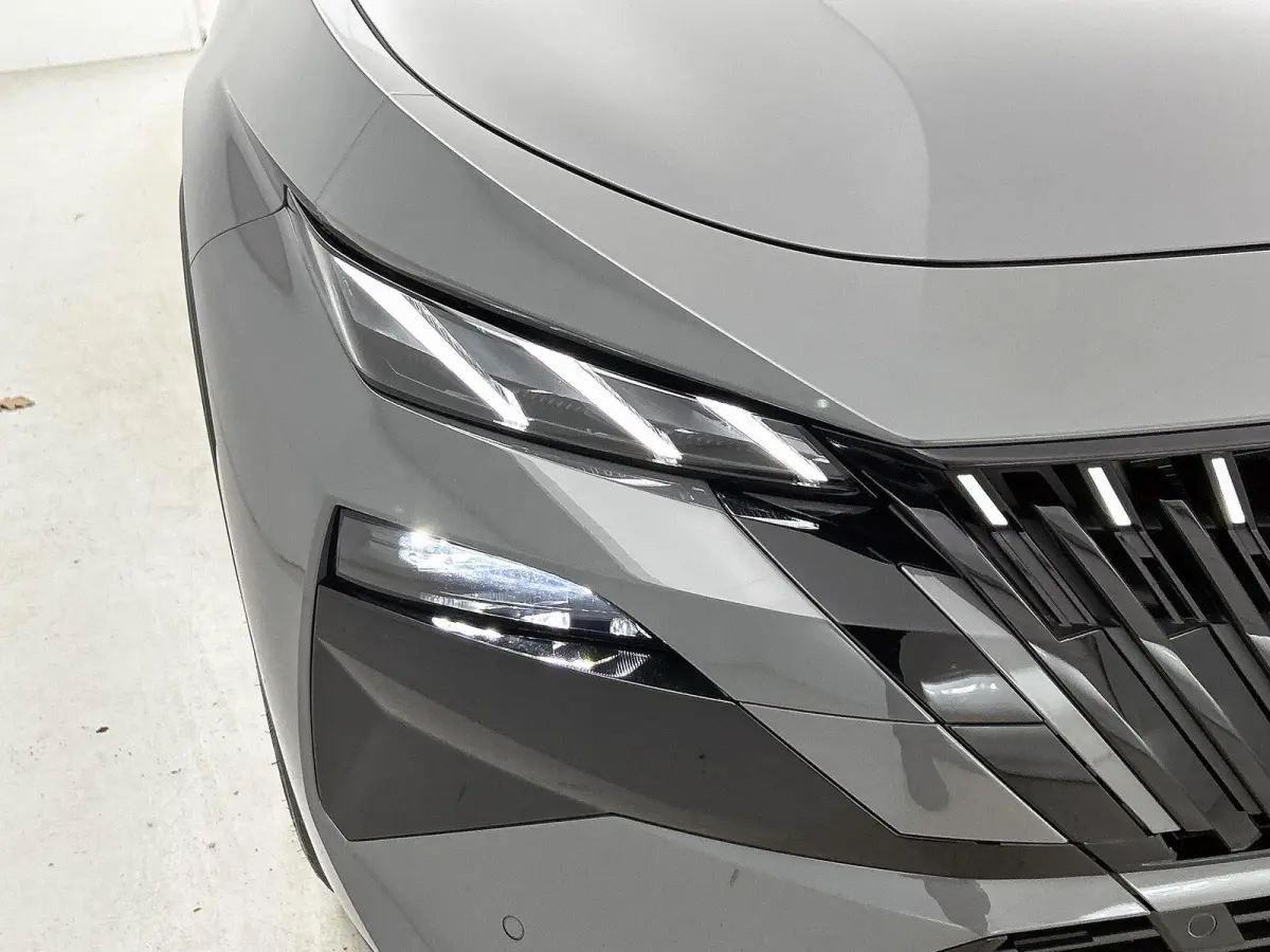 1.6 GT Exclusive Plug-In Hybrid 240 | Elektrisch Verstelbare Voorstoelen | Lederen Bekleding | Stoel/Stuurverwarming | Panoramisch Schuif/Kantel Dak | Handsfree Kofferklep |