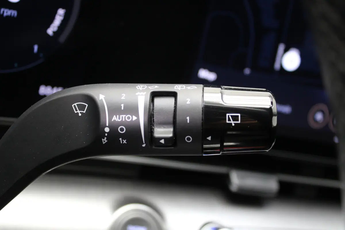 1.6 GDI HEV Comfort Smart
