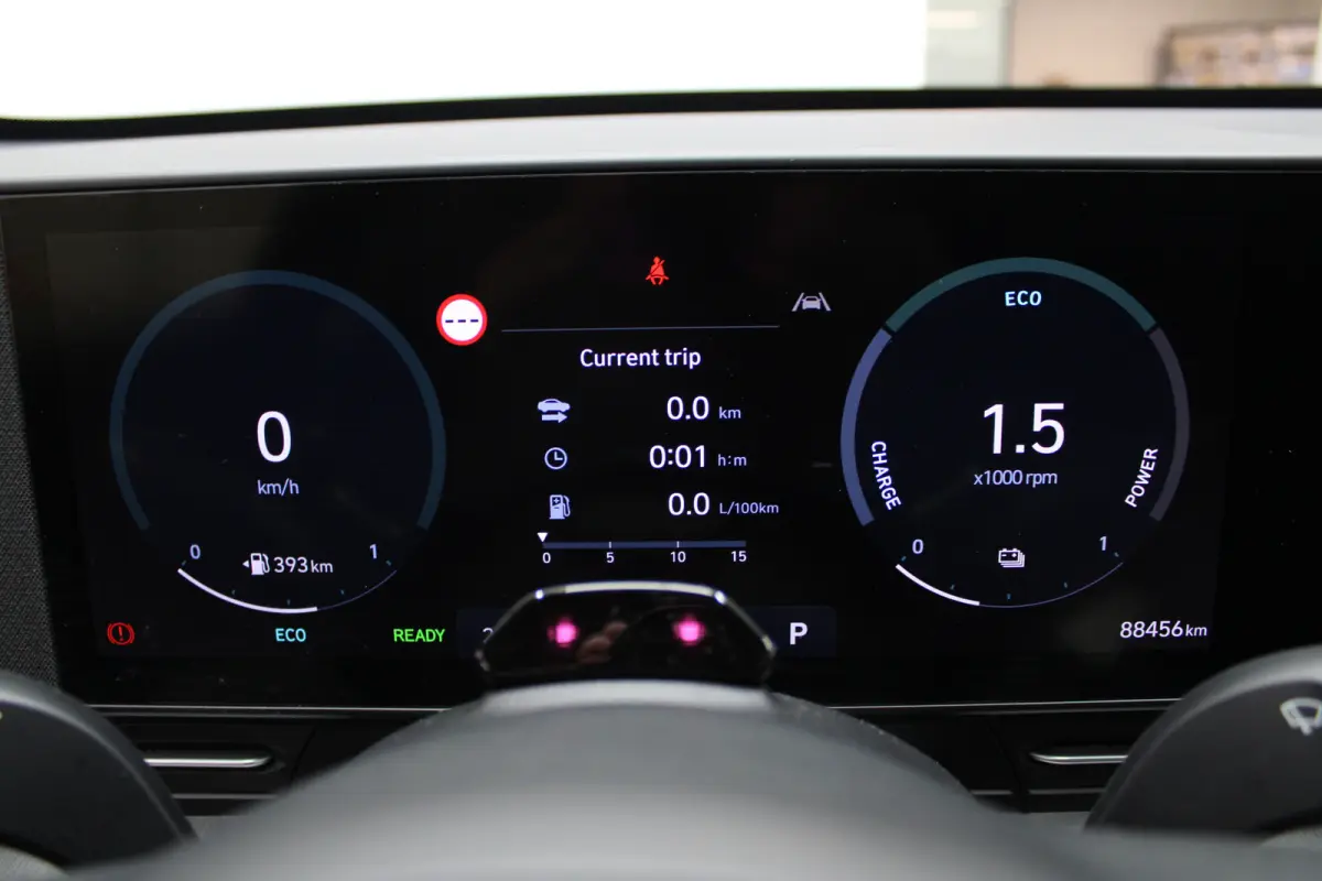 1.6 GDI HEV Comfort Smart
