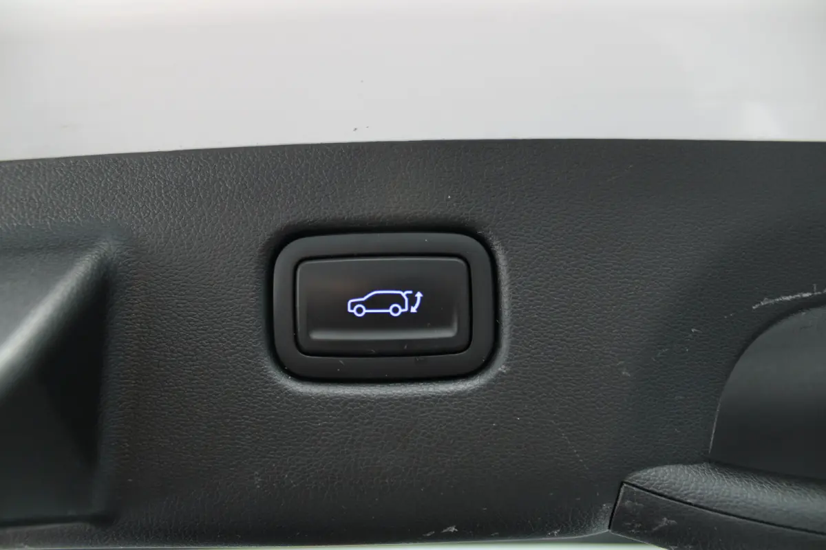 1.6 GDI HEV Comfort Smart