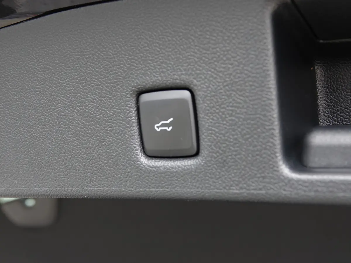 2.5 PHEV Active X MEMORY | ADAPT. CRUISE | H-LEER | LMV