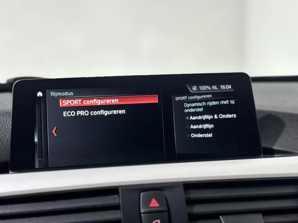 318i High Executive|CARPLAY|CAMERA|NAVI