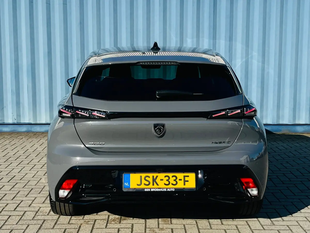 1.2 Hybrid 145 e-DCS6 Allure SUPER UITSTRALING! | Carplay | 17 Inch Velg | Adaptive Cruise Control | Stoelverwarming! |