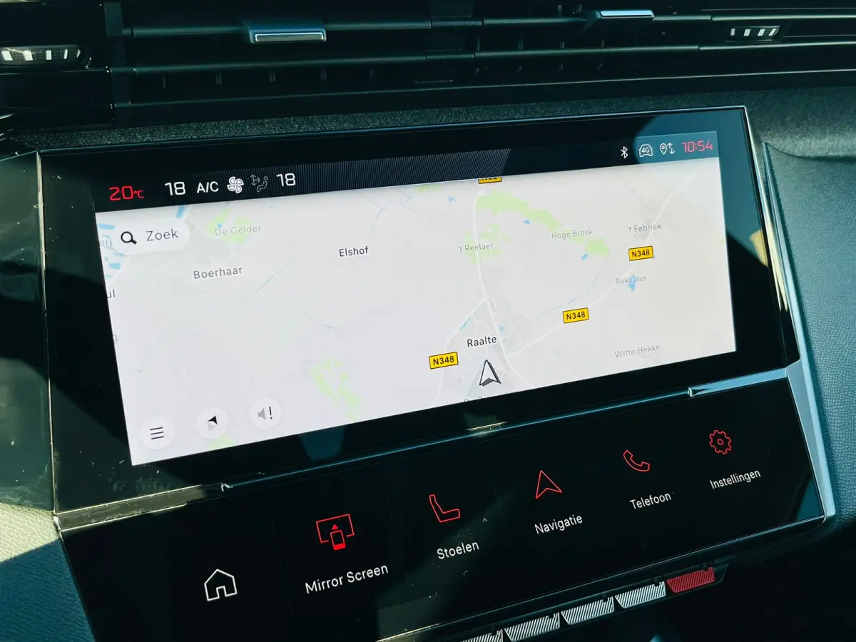 1.2 Hybrid 145 e-DCS6 Allure SUPER UITSTRALING! | Carplay | 17 Inch Velg | Adaptive Cruise Control | Stoelverwarming! |