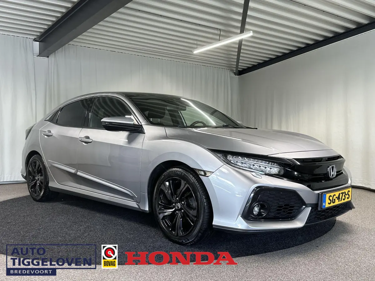 1.0 i-VTEC Executive Trekhaak | Pano | Navi