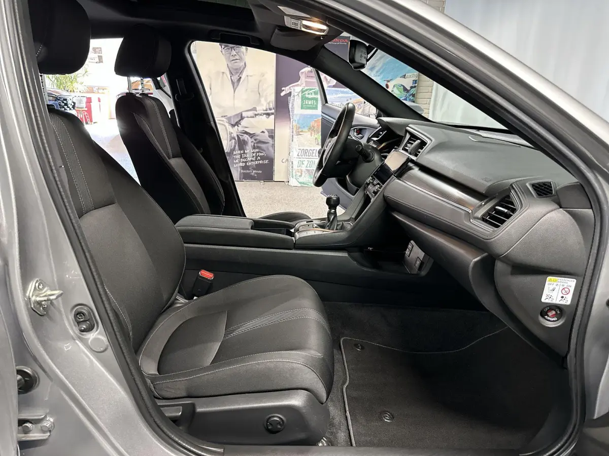 1.0 i-VTEC Executive Trekhaak | Pano | Navi