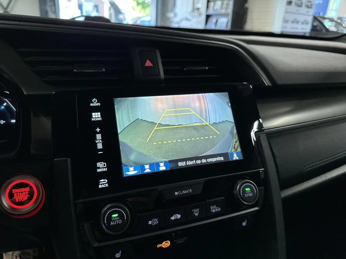 1.0 i-VTEC Executive Trekhaak | Pano | Navi