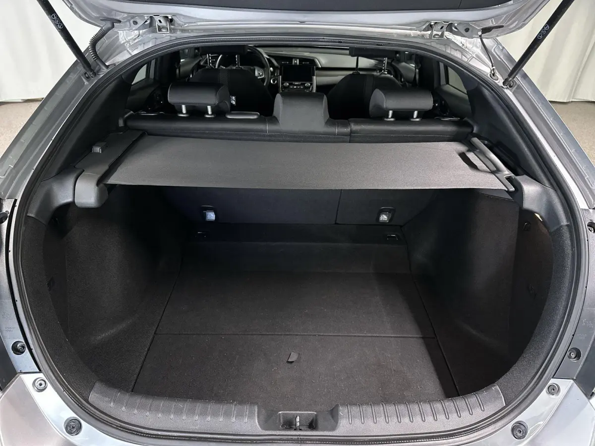 1.0 i-VTEC Executive Trekhaak | Pano | Navi