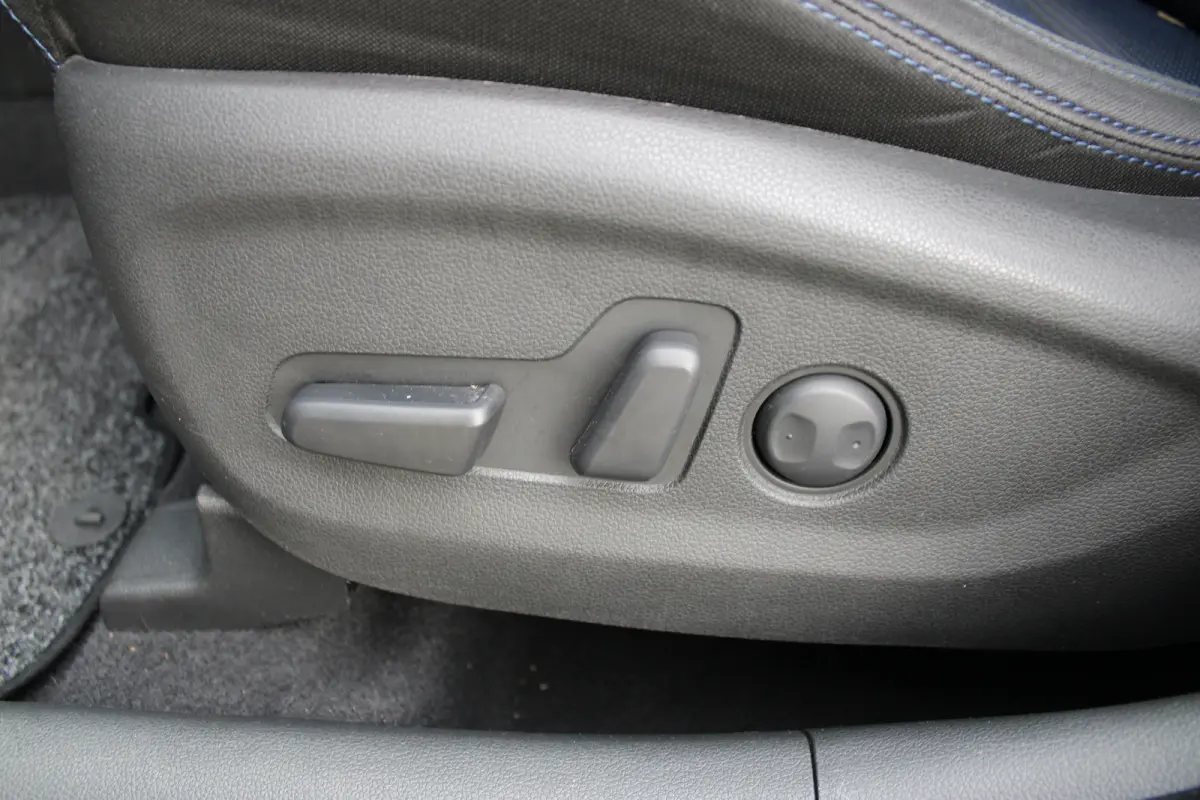 1.6 T-GDi Premium 4WD | Achteruitrijcamera | Keyless entry | Trekhaak