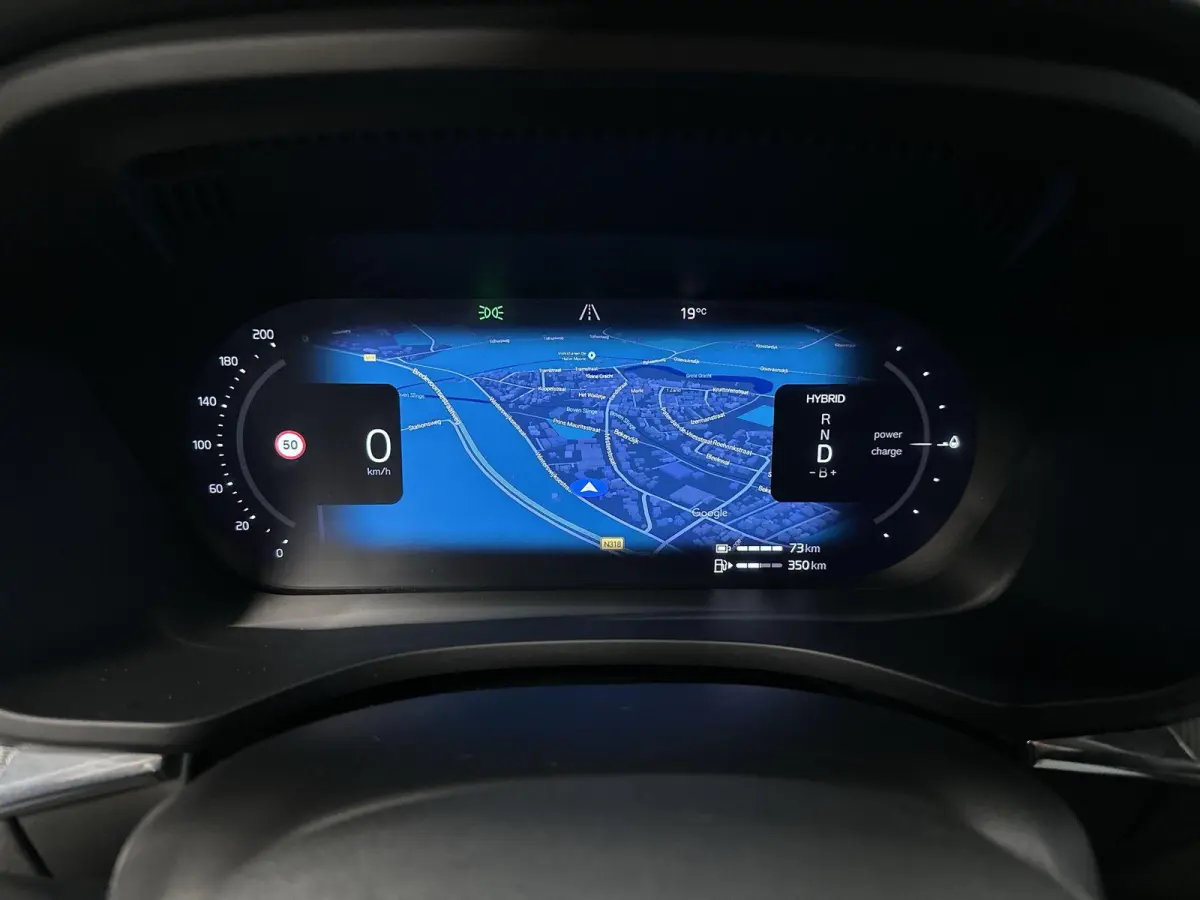 2.0 T6 Plug-in hybrid AWD Plus Dark R-Design Automaat | Leder | SOH 99,29%