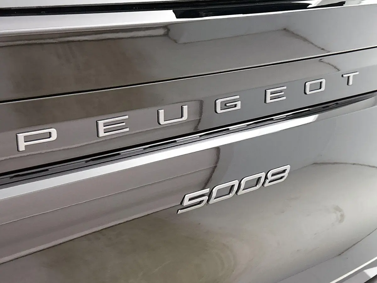 1.6 Plug-in Hybrid 195 GT Exclusive 7p | Elektrisch Verstelbare Voorstoelen | Lederen Bekleding | Verwarmde/Geventileerde Voorstoelen | Panoramisch Schuif/Kantel Dak | Handsfree Kofferklep |