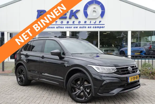 1.4 TSI eHybrid R-Line BLACK STYLE | PANO | TREKH. | CAMERA
