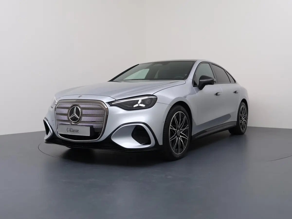 400 4MATIC Launch Edition 94 kWh Mercedes-Benz C 400 4MATIC Launch Edition