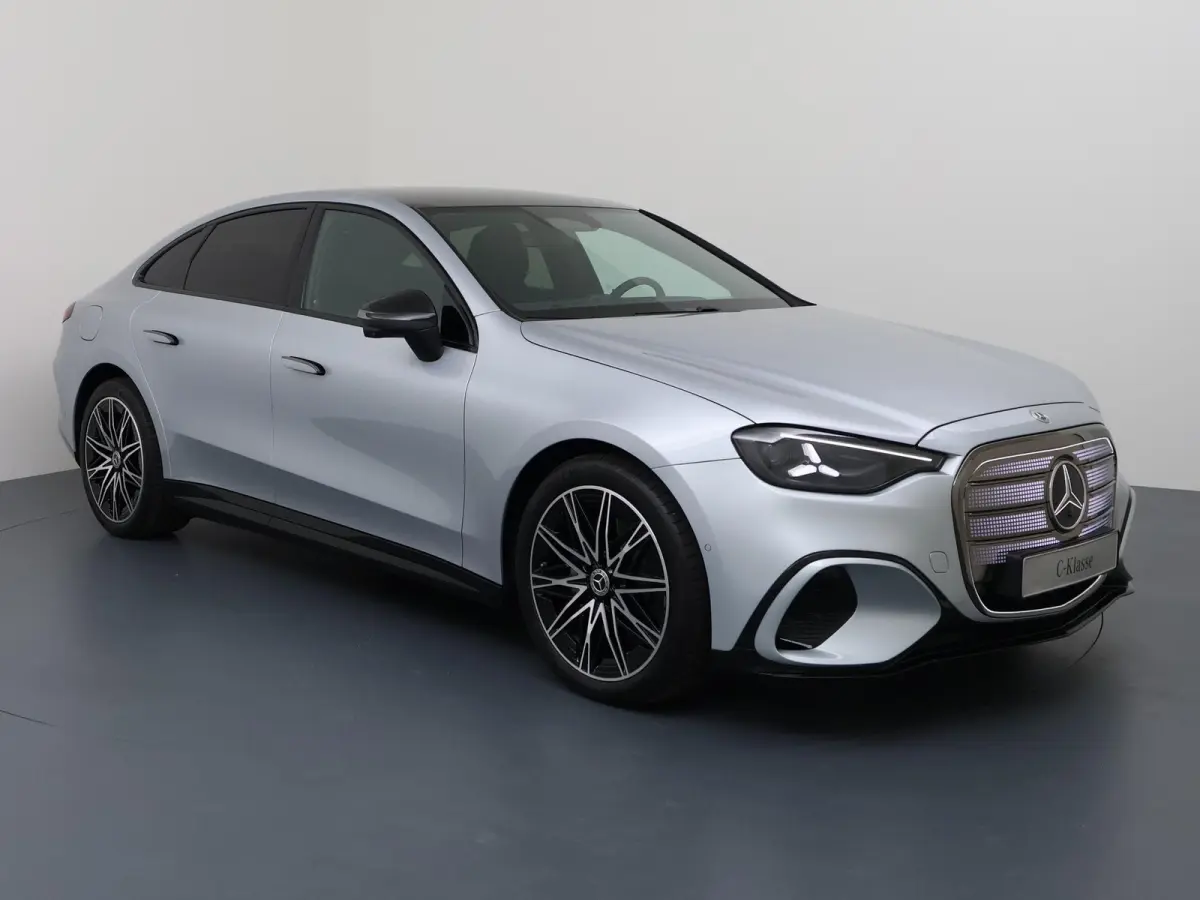 400 4MATIC Launch Edition 94 kWh Mercedes-Benz C 400 4MATIC Launch Edition