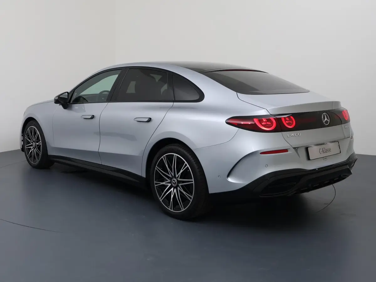 400 4MATIC Launch Edition 94 kWh Mercedes-Benz C 400 4MATIC Launch Edition