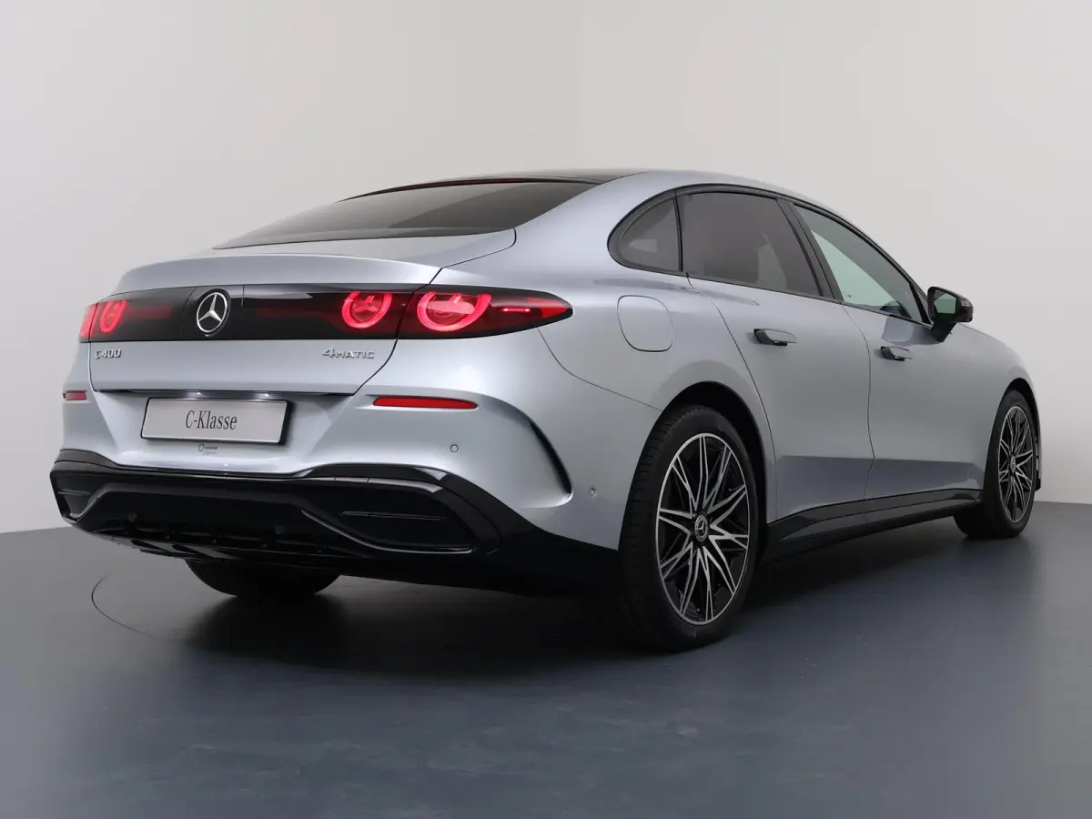 400 4MATIC Launch Edition 94 kWh Mercedes-Benz C 400 4MATIC Launch Edition