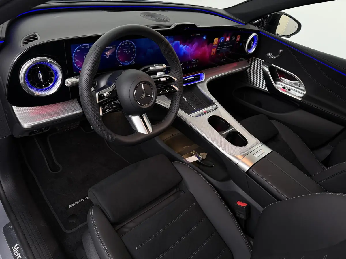 400 4MATIC Launch Edition 94 kWh Mercedes-Benz C 400 4MATIC Launch Edition