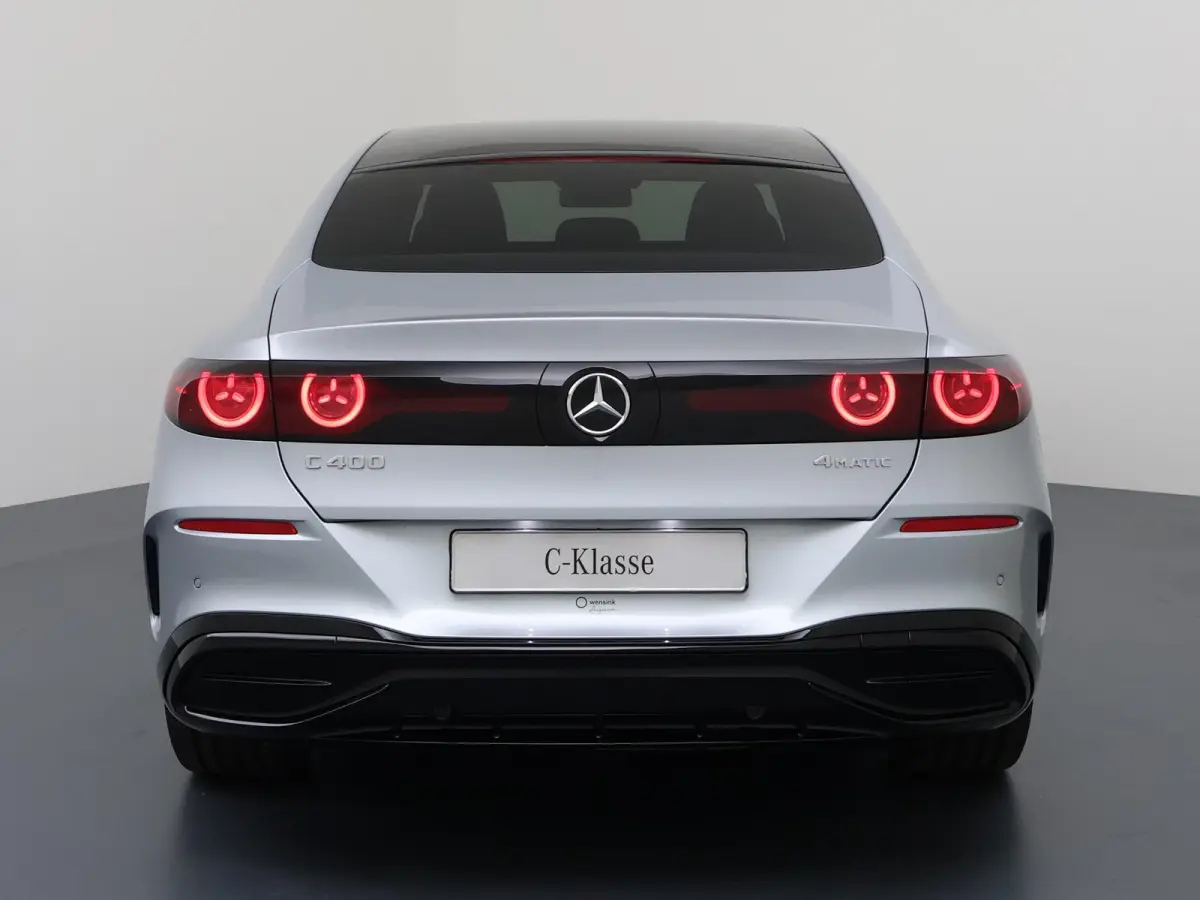400 4MATIC Launch Edition 94 kWh Mercedes-Benz C 400 4MATIC Launch Edition