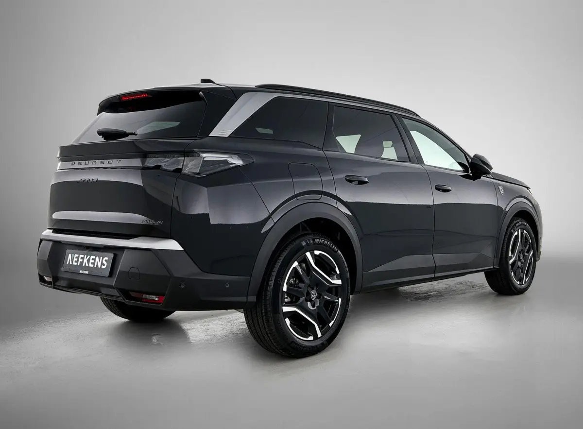 1.6 Plug-in Hybrid 225 GT 7p | Navigatie | Camera Voor + Achter | Handsfree Kofferklep | Adaptieve Cruise Control | Dodehoek Bewaking | Apple Carplay/Android Auto |
