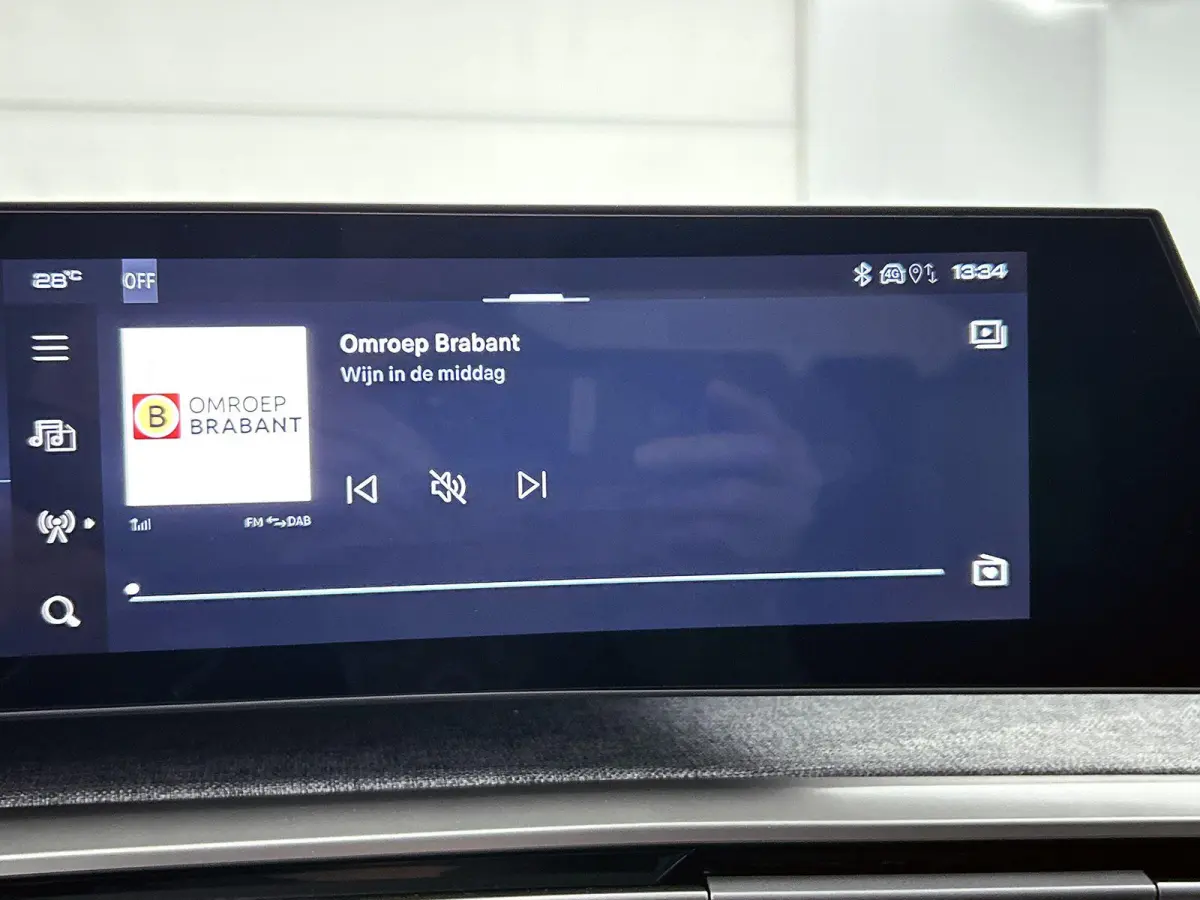 1.6 Plug-in Hybrid 225 GT 7p | Navigatie | Camera Voor + Achter | Handsfree Kofferklep | Adaptieve Cruise Control | Dodehoek Bewaking | Apple Carplay/Android Auto |