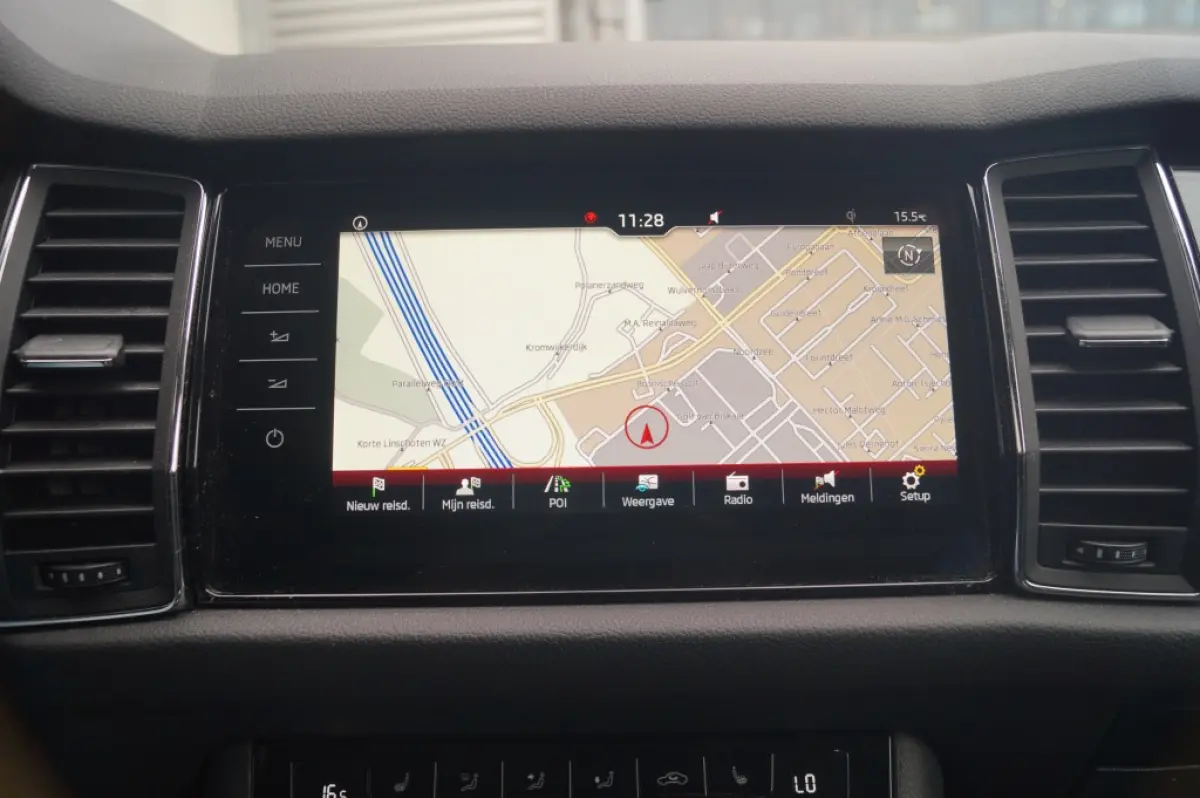 1.5 TSI 150pk DSG Style Business -ECC-DIGI-NAVI-TREKHAAK-