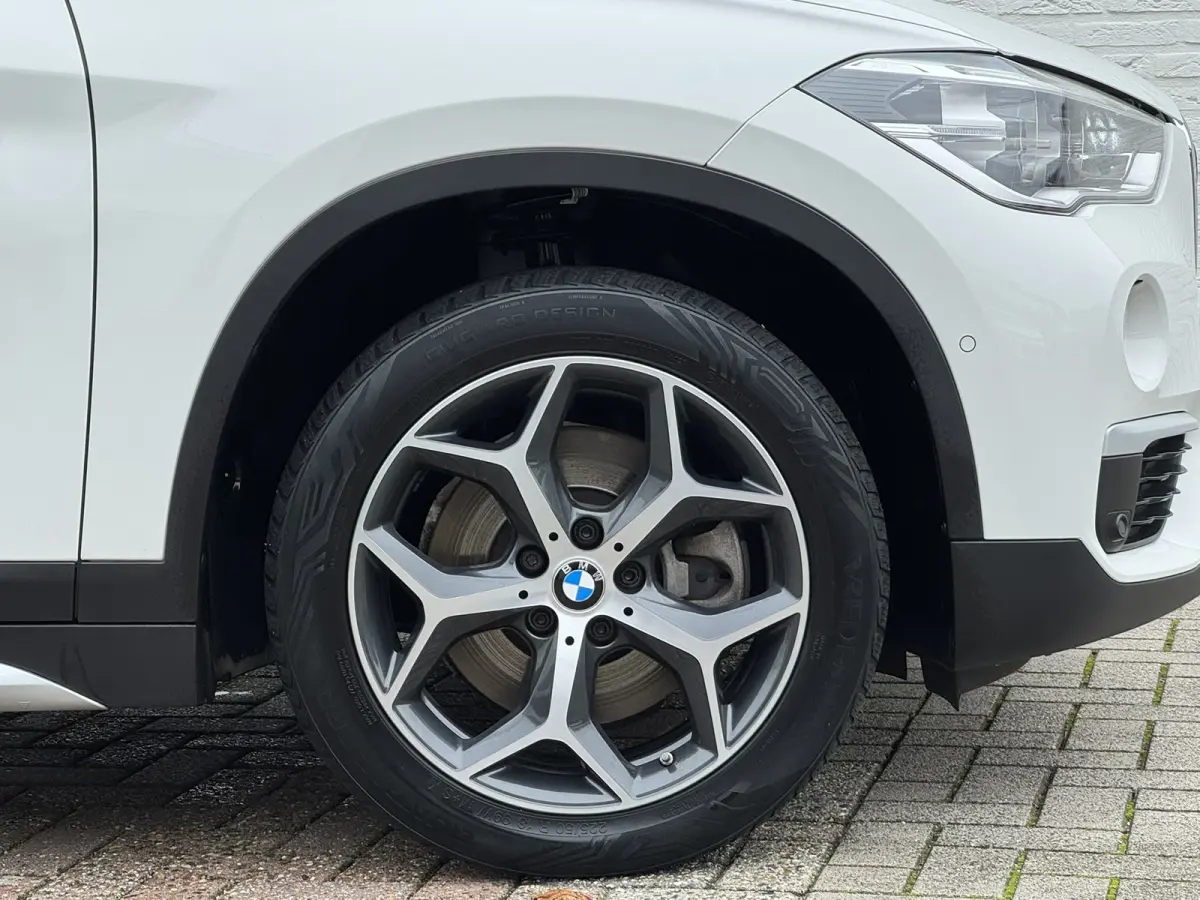 SDrive20i High Executive M sport interieur Sfeer verlichting Led Pdc voor+achter