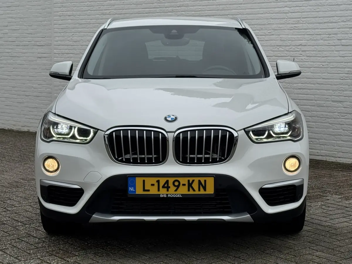 SDrive20i High Executive M sport interieur Sfeer verlichting Led Pdc voor+achter