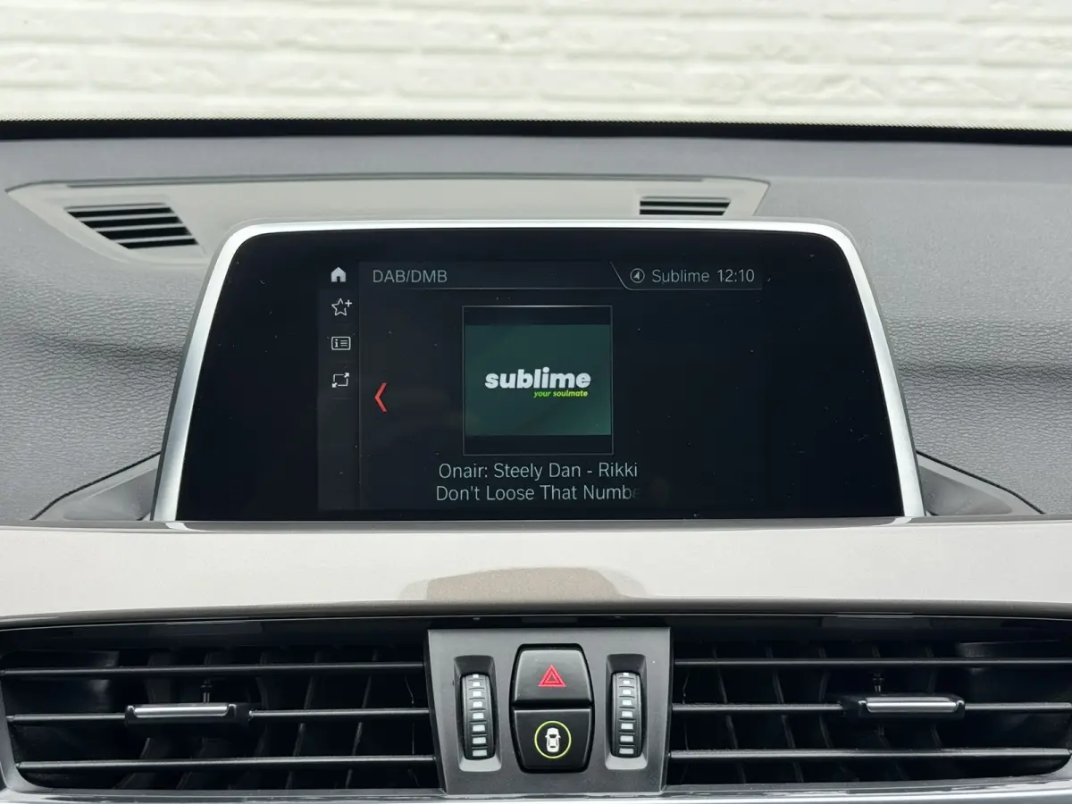 SDrive20i High Executive M sport interieur Sfeer verlichting Led Pdc voor+achter