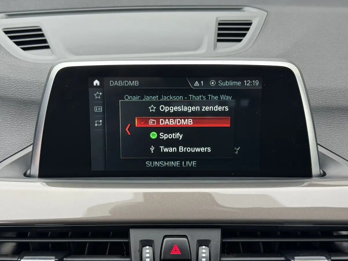 SDrive20i High Executive M sport interieur Sfeer verlichting Led Pdc voor+achter