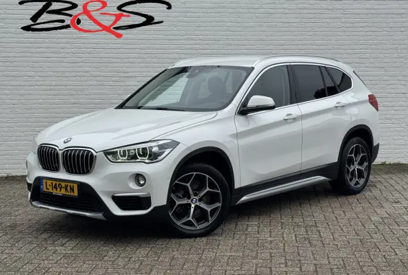 SDrive20i High Executive M sport interieur Sfeer verlichting Led Pdc voor+achter