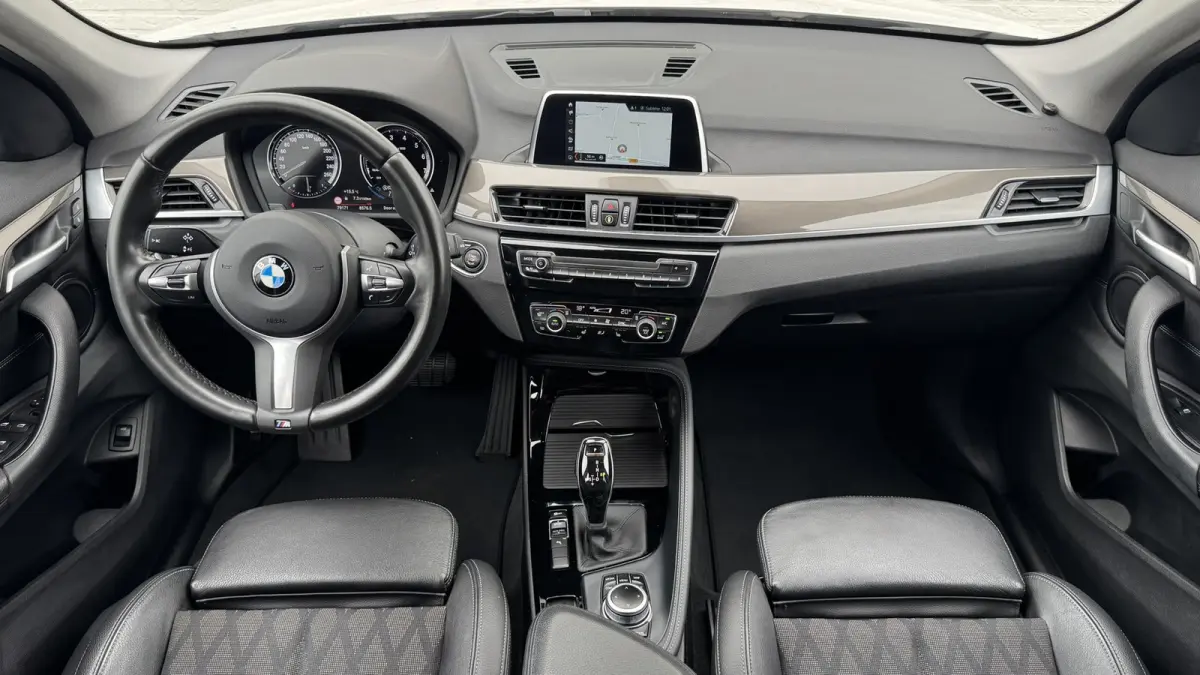 SDrive20i High Executive M sport interieur Sfeer verlichting Led Pdc voor+achter
