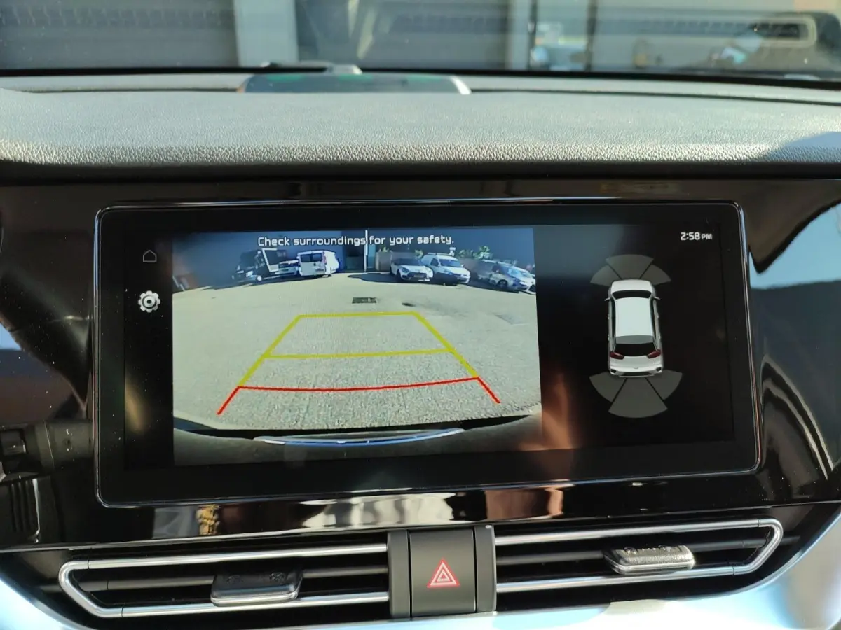 DynamicPlusLine 64 kWh | Warmtepomp! | Apple Carplay / Android Auto | Navigatiesyteem | Elektrisch Verstelbare Voorstoelen | Bestuurdersstoel + Geheugen | Stoelverwarming + Stoelkoeling | St