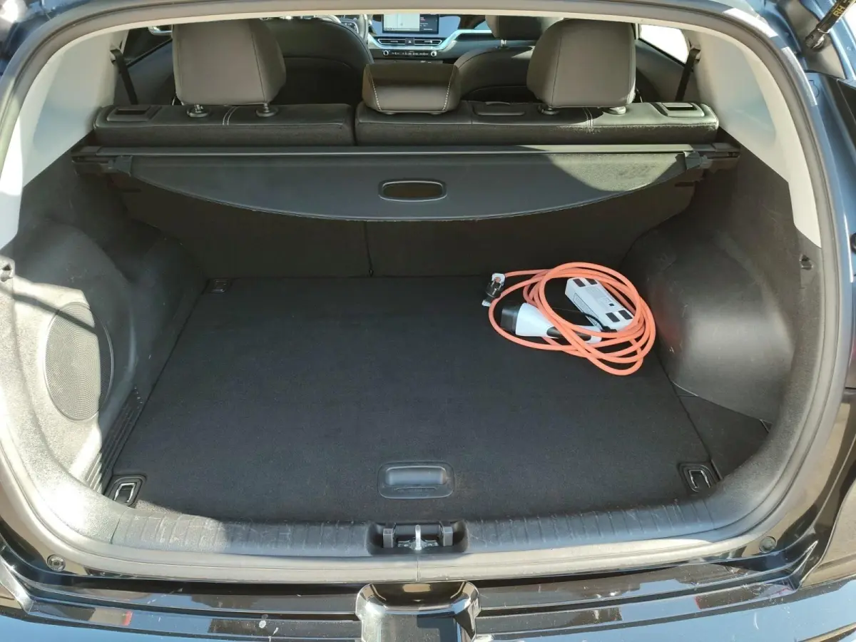 DynamicPlusLine 64 kWh | Warmtepomp! | Apple Carplay / Android Auto | Navigatiesyteem | Elektrisch Verstelbare Voorstoelen | Bestuurdersstoel + Geheugen | Stoelverwarming + Stoelkoeling | St