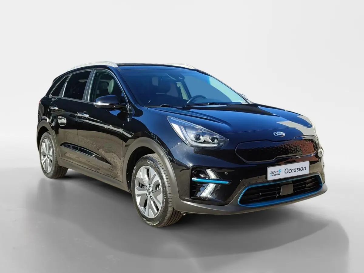 DynamicPlusLine 64 kWh | Warmtepomp! | Apple Carplay / Android Auto | Navigatiesyteem | Elektrisch Verstelbare Voorstoelen | Bestuurdersstoel + Geheugen | Stoelverwarming + Stoelkoeling | St