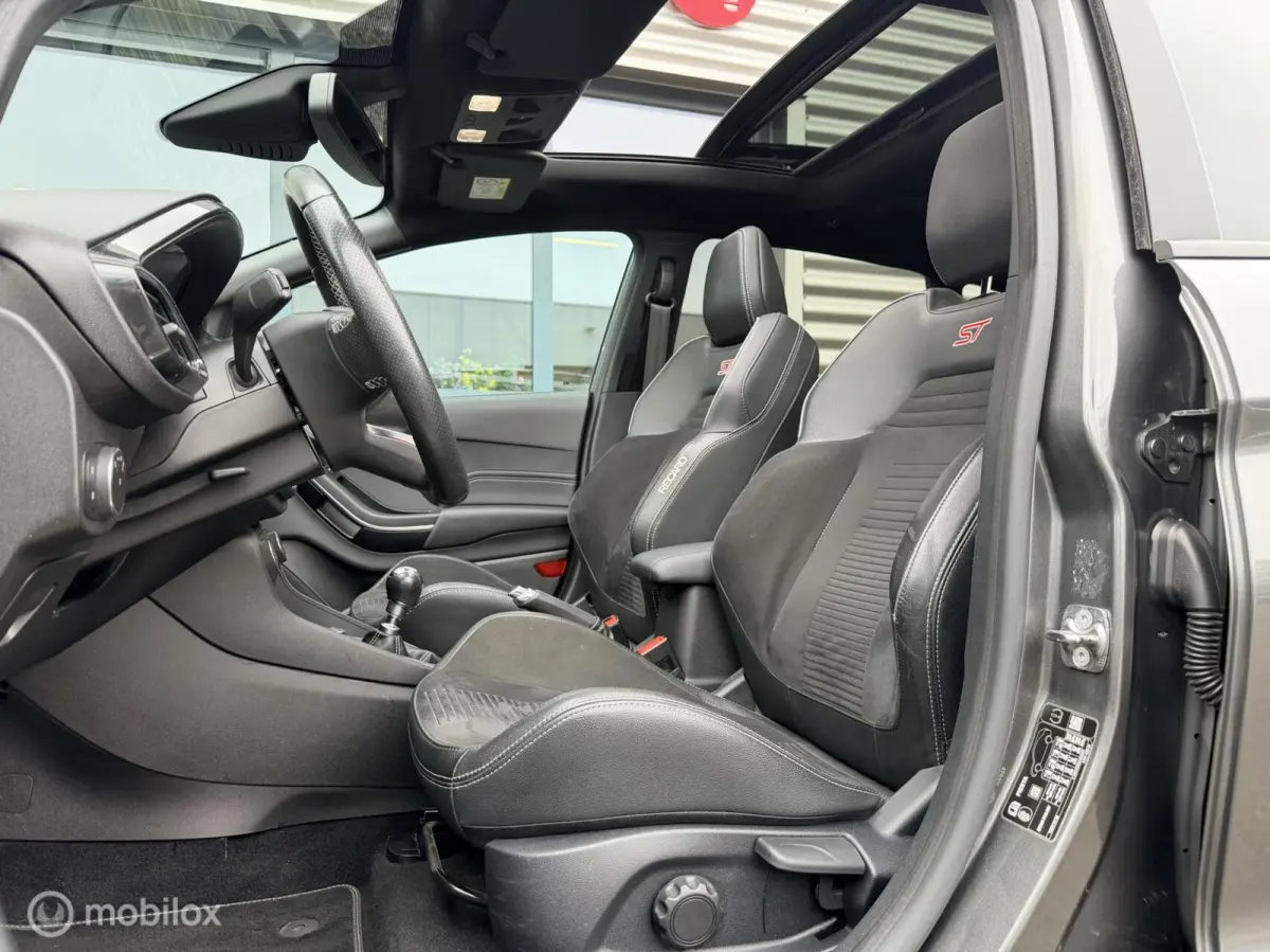 1.5 EcoBoost ST-3 200PK 1e EIG Pano TOPSTAAT!!
