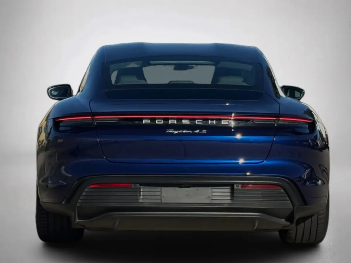 4S Performance 84kWh(Dealer OndH, Carplay, Camera, Lane Assist, Addapt Cruise Con, Etc)