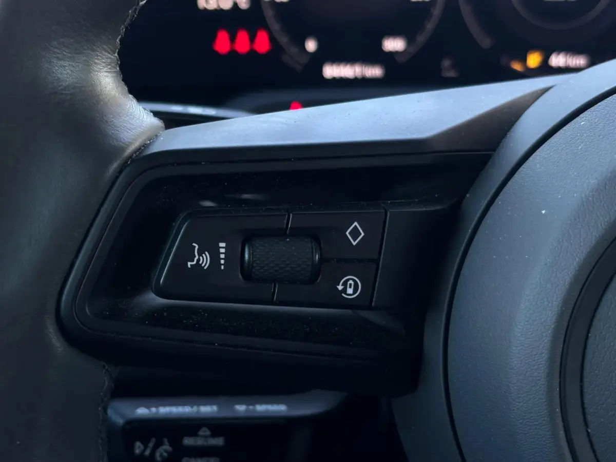 4S Performance 84kWh(Dealer OndH, Carplay, Camera, Lane Assist, Addapt Cruise Con, Etc)