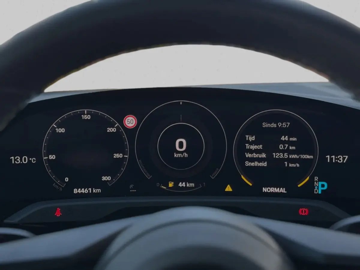 4S Performance 84kWh(Dealer OndH, Carplay, Camera, Lane Assist, Addapt Cruise Con, Etc)