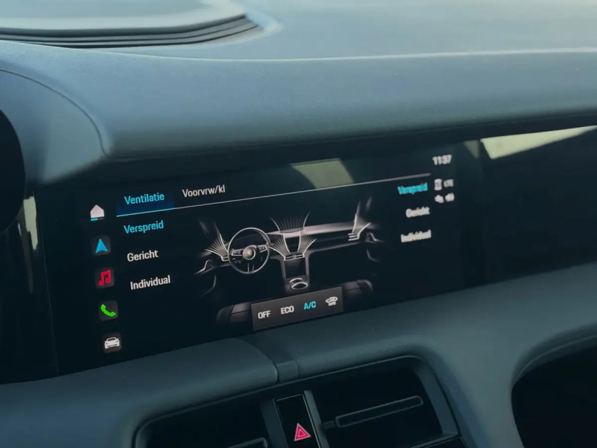 4S Performance 84kWh(Dealer OndH, Carplay, Camera, Lane Assist, Addapt Cruise Con, Etc)