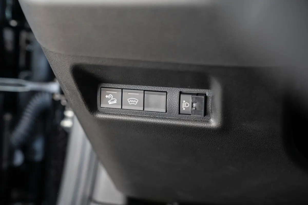 Black Edition 54 kWh | Tot 8 Jaar Garantie | Lederen bekleding | Schuif-Kanteldak | Camera | Stoel Massage | Camera | Elektrische Achterklep | Navigatie |