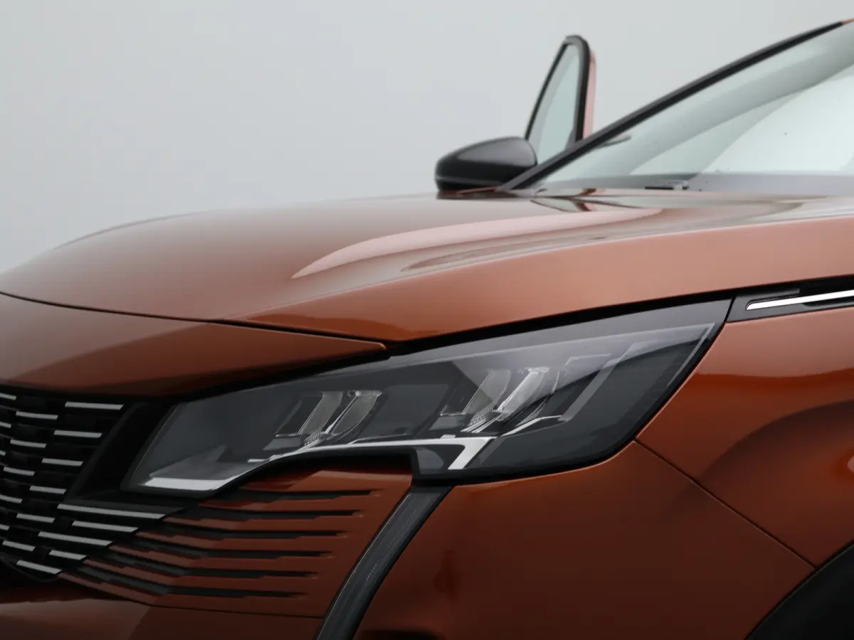 1.2 PureTech Allure Pack Business | Carplay | 7-persoons | Adaptieve cruise | Clima | Camera | Keyless |