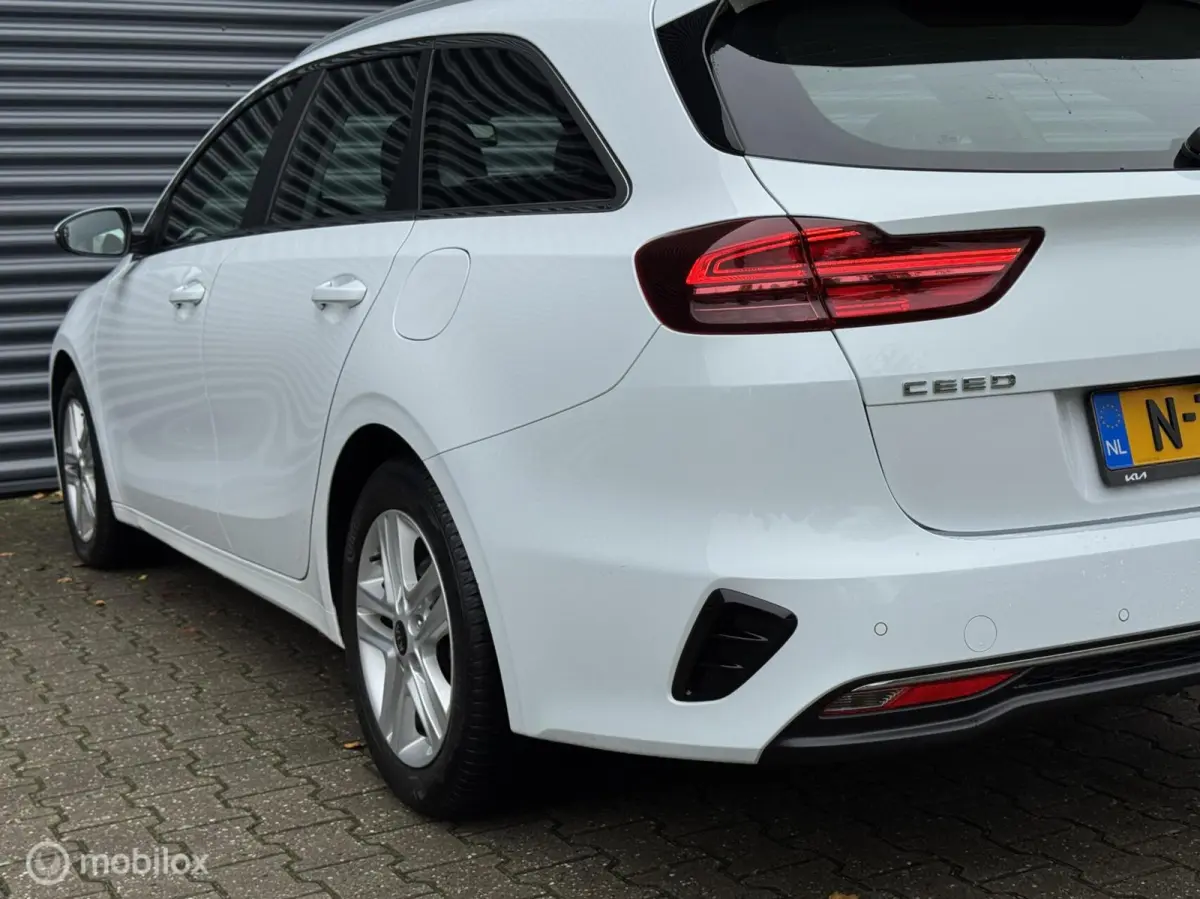 1.0 T-GDi GT-Line Edition | 12 mdn grn