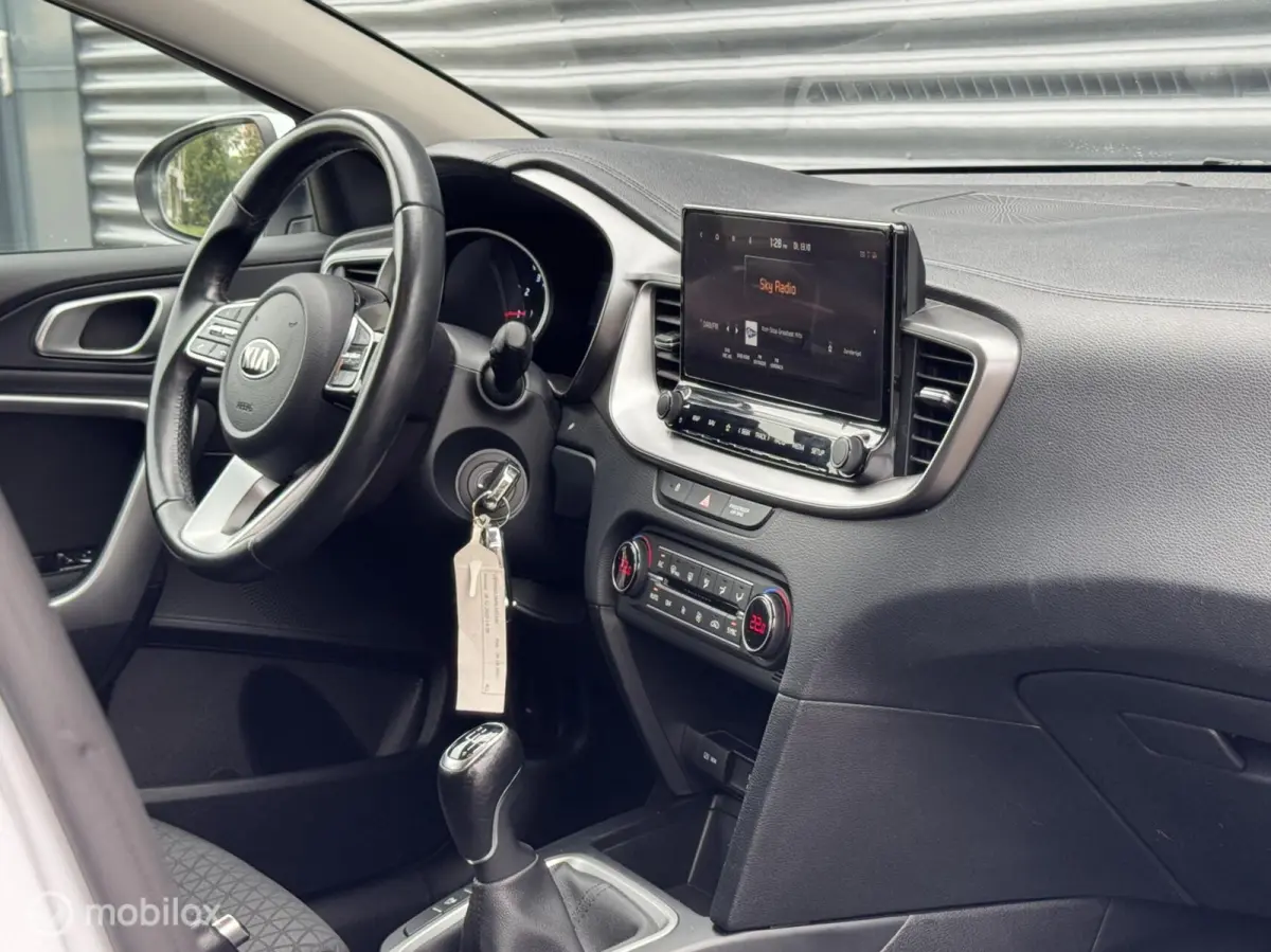 1.0 T-GDi GT-Line Edition | 12 mdn grn