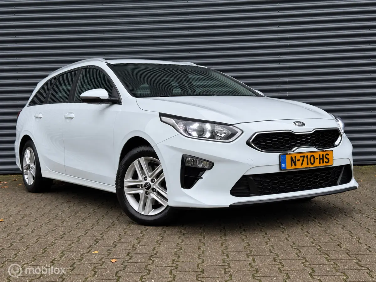 1.0 T-GDi GT-Line Edition | 12 mdn grn